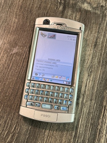 Sony ericsson p990i - sony,