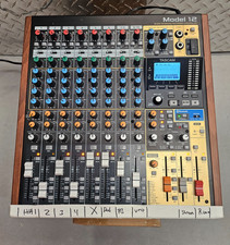TASCAM Model 12 suite di