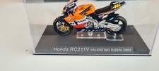 Modellino  Moto GP Honda RC211V Valentino Rossi n. 46   2002 World Champion