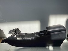 TUNNEL CENTRALE PER MERCEDES