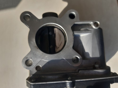 Corpo farfallato dacia renault - corpo,