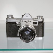 PRAKTINA IIA CON 35mm F2.8