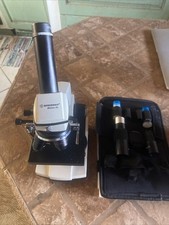 Microscopio Bresser Biolux AL