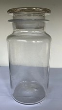 Antico vaso da farmacia in