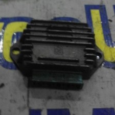 Regolatore di tensione Piaggio