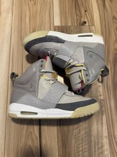 Taglia 11 - Nike Air Yeezy Zen