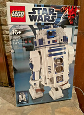 LEGO Star Wars: R2-D2 (10225)