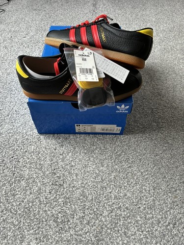 Adidas stuttgart 2020 - stuttgart, 1/2020