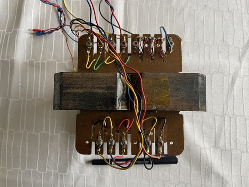 Trasformatore uscita 60w - uscita,