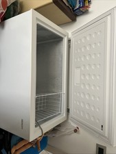 congelatore a pozzetto 200 litri