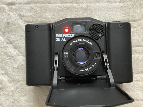 Macchina fotografica minox - fotografica, 35