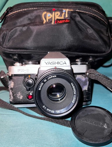 Yashica quarzo 35 - yashica,
