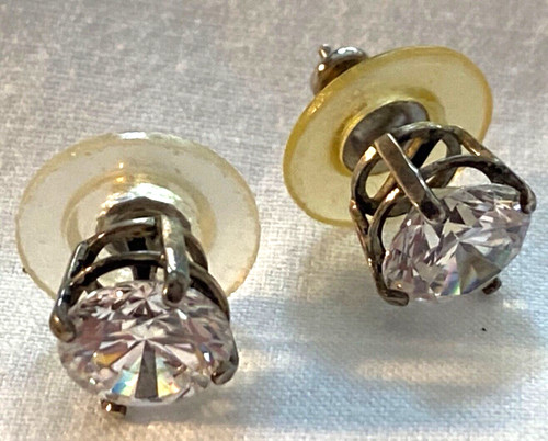 Stunning swarovski crystal - stunning,