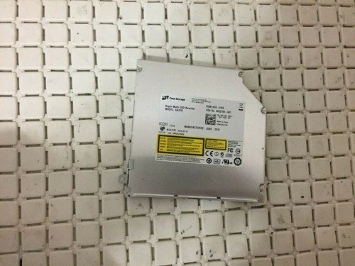 Dell studio 1558 - dell,