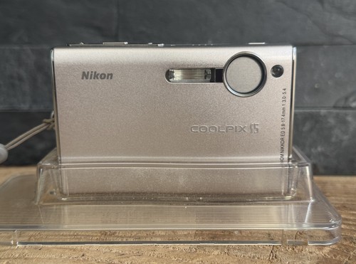 Nikon coolpix silver - coolpix, s5