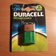 Pila ricaricabile 9V Duracell + Caricabatterie