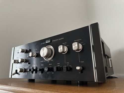 Amplificatore integrato - , /