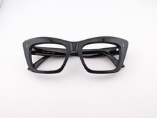 *Nuovo* Occhiali