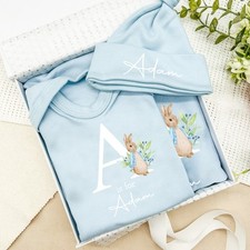 Set regalo cesto opzionale abbigliamento bambino iniziale coniglio blu personalizzato