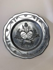 Assiette décorative en étain