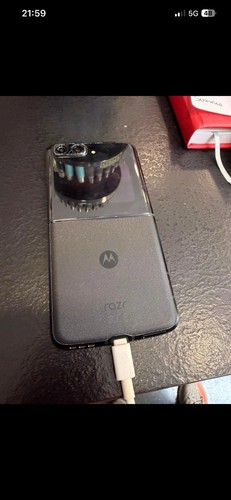 Motorola razr v3i - motorola,