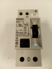 Siemens 5SM1312-6 Interruttore differenziale, a 2 poli, tipo A, In: 16 A, 30 mA,