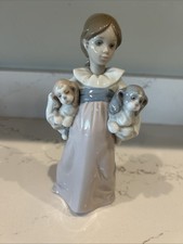 Adorabile statuina porcellana