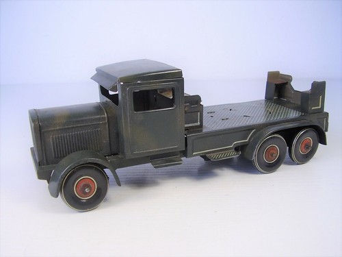 Antico camion latta - in, tippco
