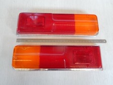 2 plastiche fanali posteriori