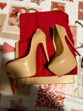 Christian Louboutin Daffodile