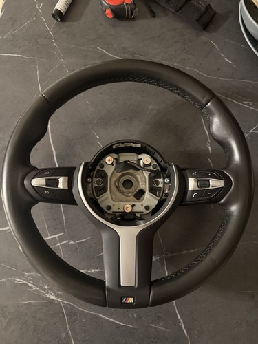 Volante bmw serie f20 - 1, f20/f21
