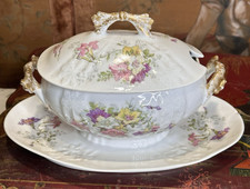 Antica salsiera con coperchio in porcellana Limoges ??