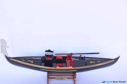 Gondola modello barca