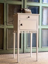 Mobiletto a colonna vintage