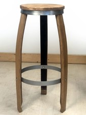 Sgabello alto  H50/60/70cm con doghe in ROVERE BARILE VINO da riciclo INDUSTRIAL