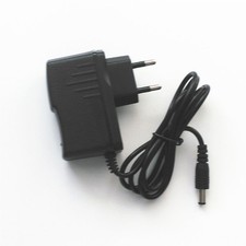 Caricabatteria adattatore di