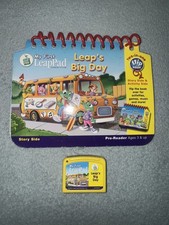 Cartuccia e libro My First