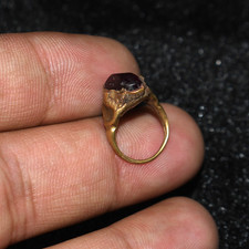 Anello bambino antico romano in oro massiccio con lunetta granato circa I secolo d.C.