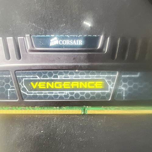 Corsair vengeance 2x8 - 16, (2x8