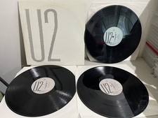 U2 We Are Waiting For A Right