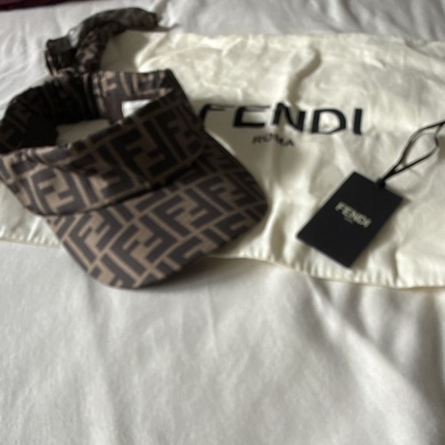 Fendi visiera berretto scudo - visiera,
