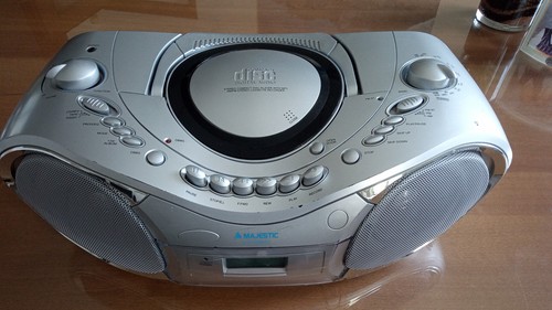 Majestic radio fm - majestic,