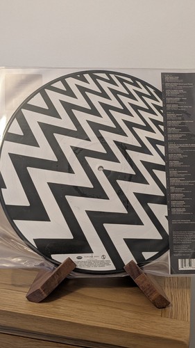 Twin peaks limited event - peaks,