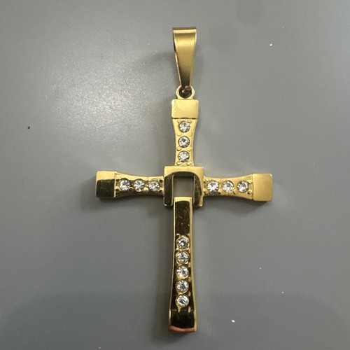 Collana con ciondolo croce