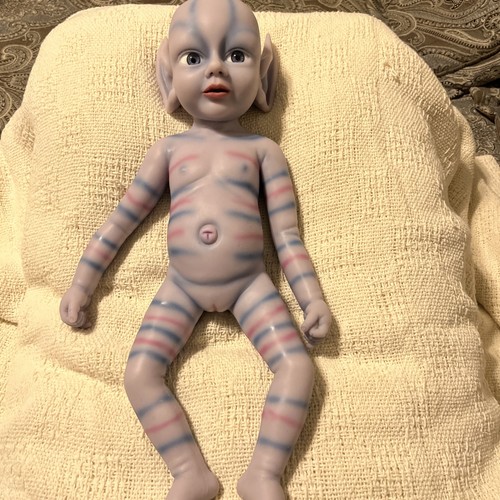 Avatar silicone reborn - in,