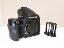 Corpo reflex medio formato Mamiya 645DF con inserto batteria AA