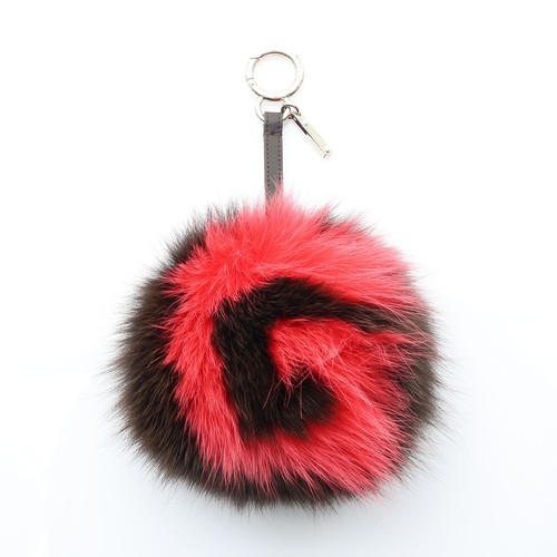 Ciondolo borsa pom pom