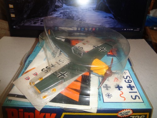 Dinky messerschmitt bf109e - dinky,