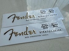 2 Pezzi FENDER STRATOCASTER Chitarra Vinile UV Trasferimento Collo Testata Adesivi Decalcomanie