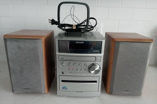 Aiwa em50 bookshelf stereo - bookshelf,